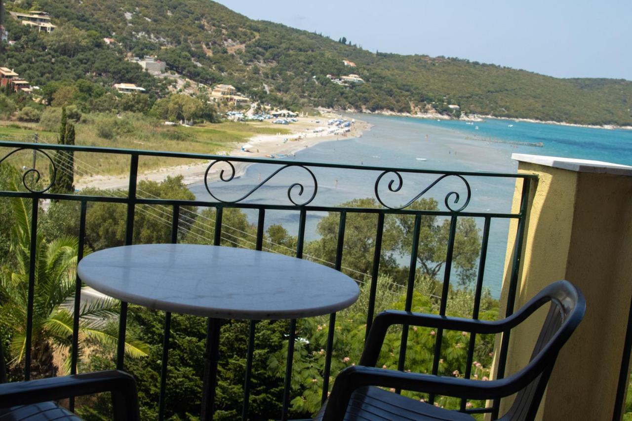 Apraos Bay Hotel Экстерьер фото