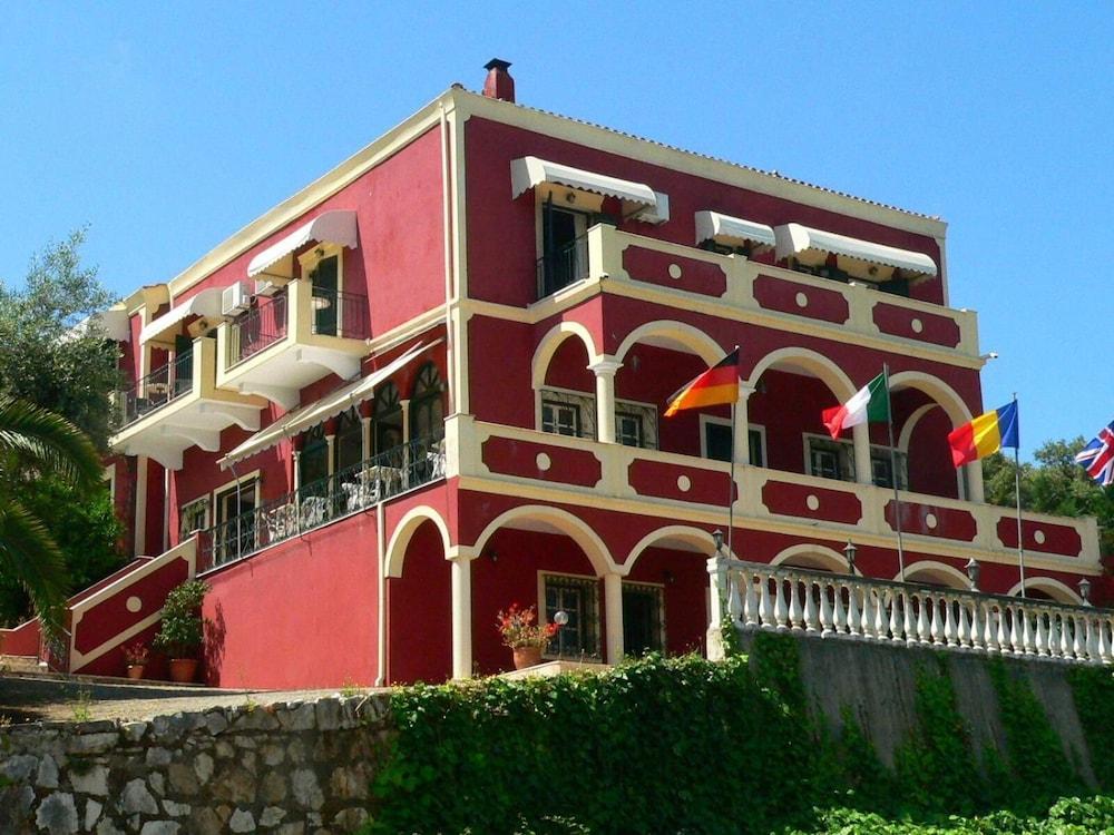 Apraos Bay Hotel Экстерьер фото