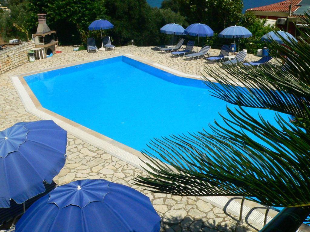 Apraos Bay Hotel Экстерьер фото