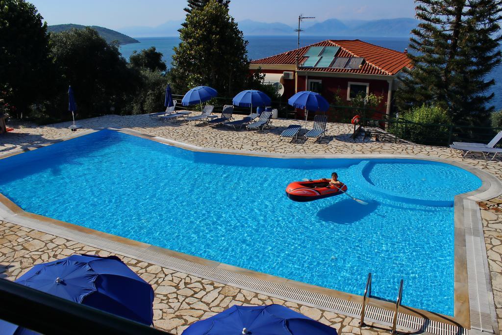 Apraos Bay Hotel Экстерьер фото