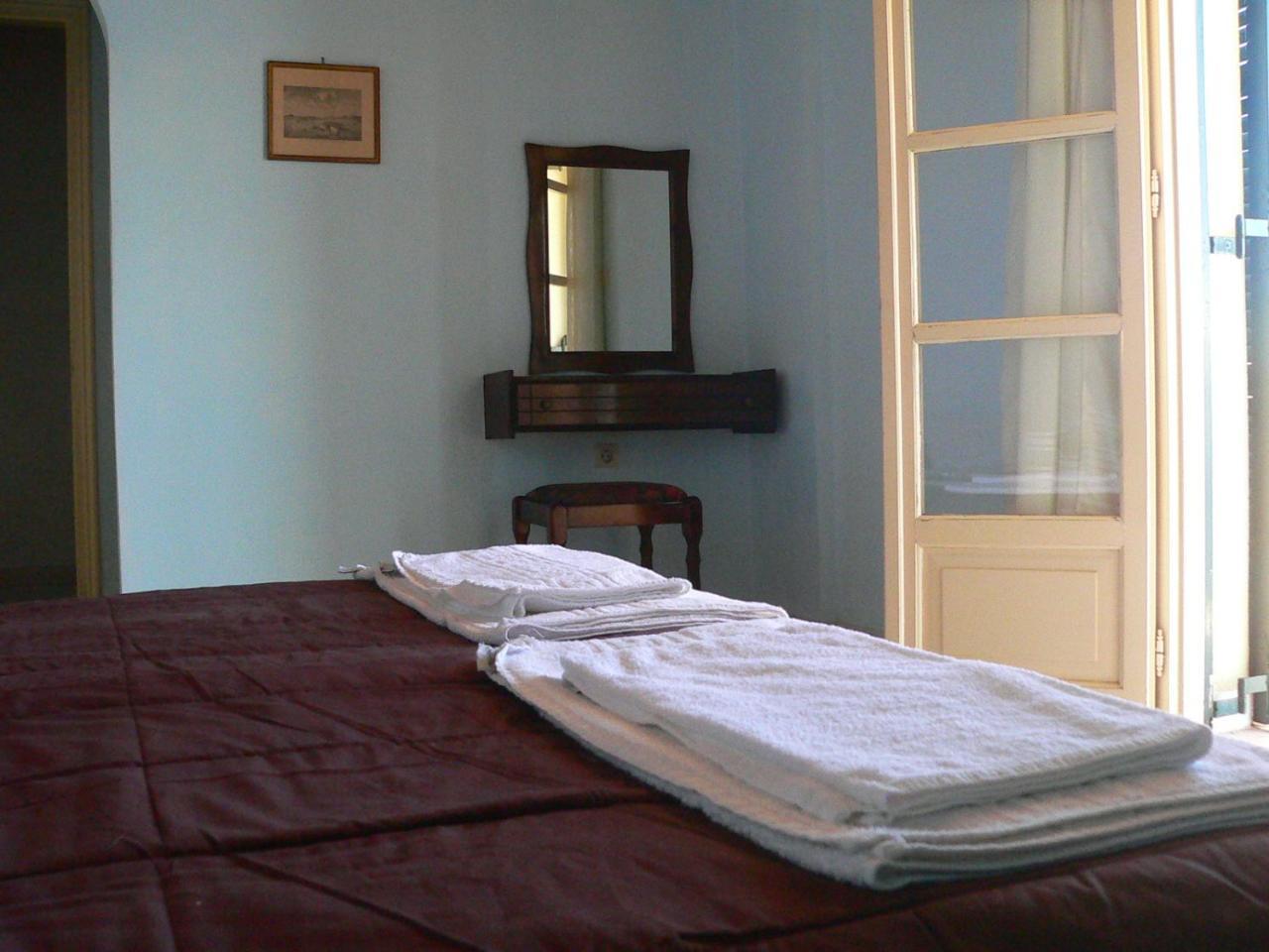Apraos Bay Hotel Экстерьер фото