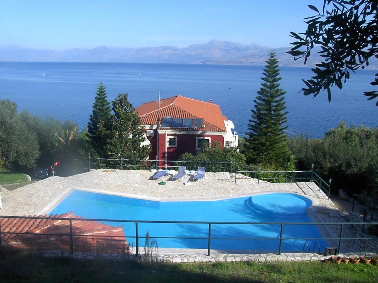 Apraos Bay Hotel Экстерьер фото